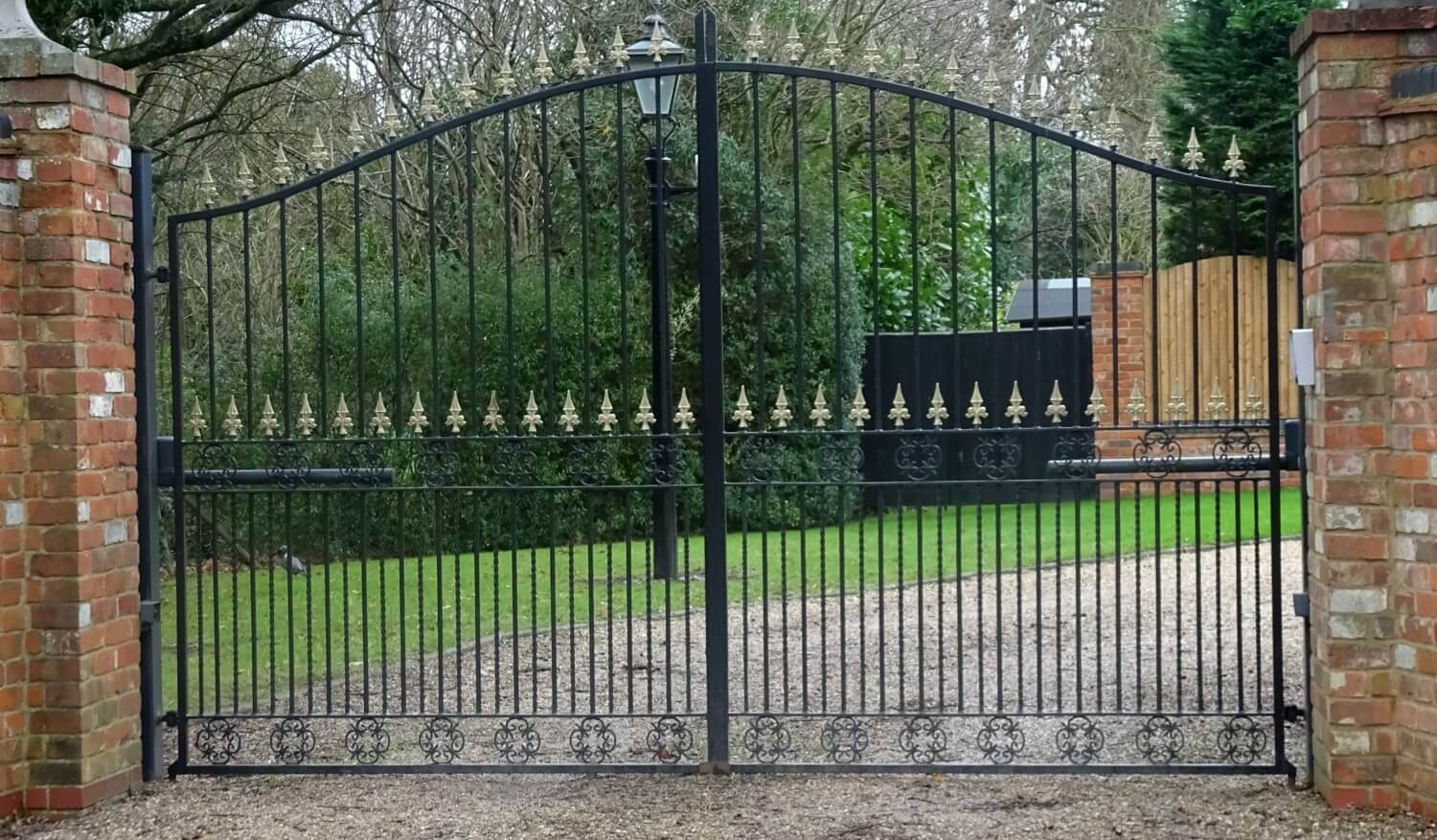 Why Should You Use Automated Gates?